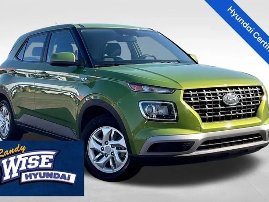 2023 Hyundai Venue SE photo 1