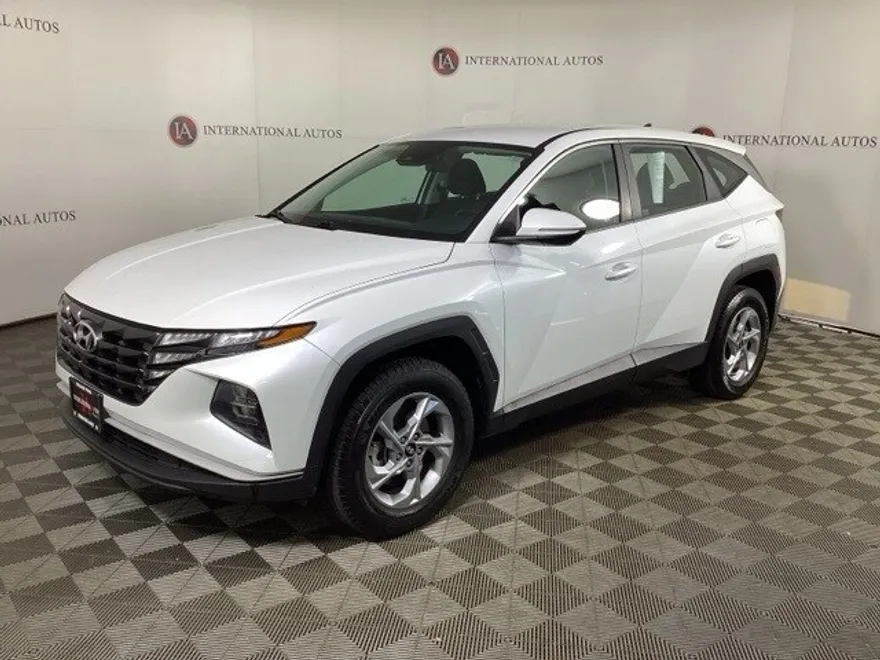 2022 Hyundai Tucson SE photo 1