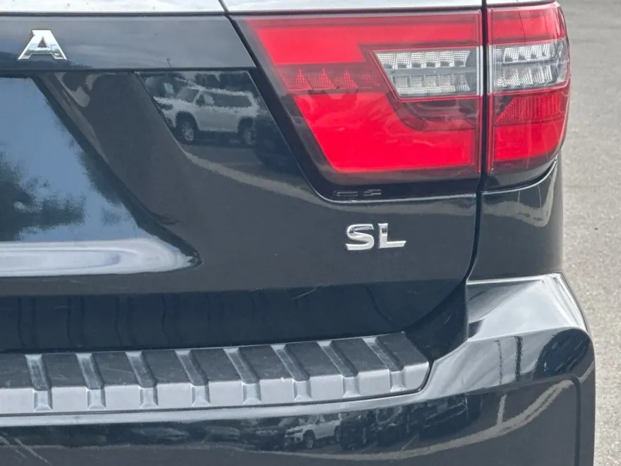 2023 Nissan Armada SL photo 52