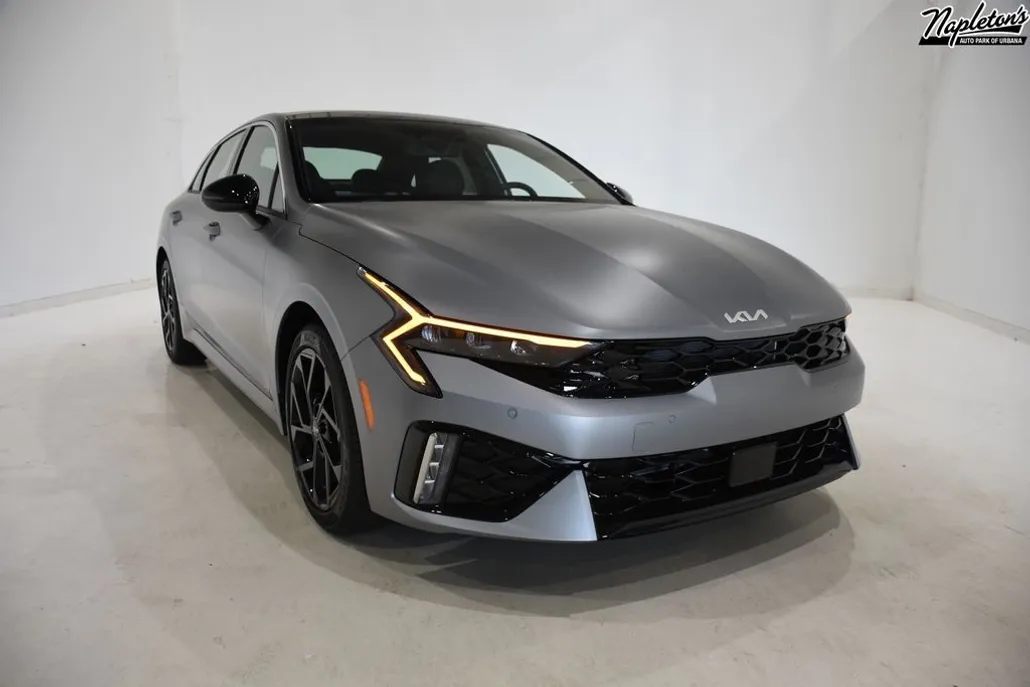 2026 Kia K5 GT-Line photo 1