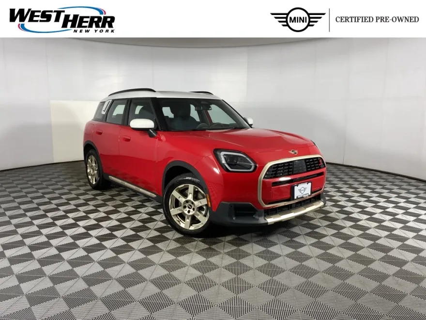 2025 Mini Cooper S ALL4 photo 1