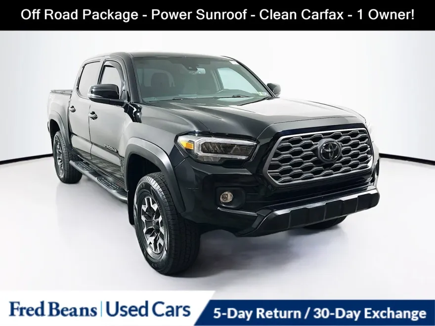 2022 Toyota Tacoma SR Double Cab photo 1