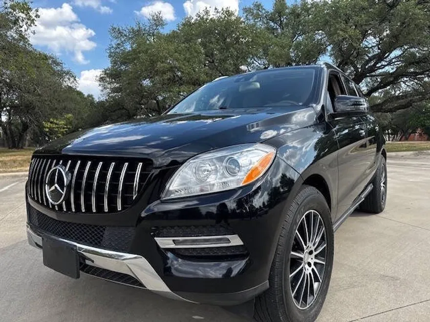 2015 Mercedes Benz ML 350 4MATIC photo 1