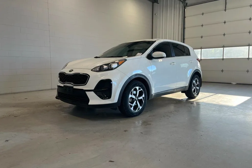 2021 Kia Sportage LX photo 1