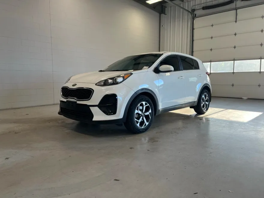 2021 Kia Sportage LX photo 1