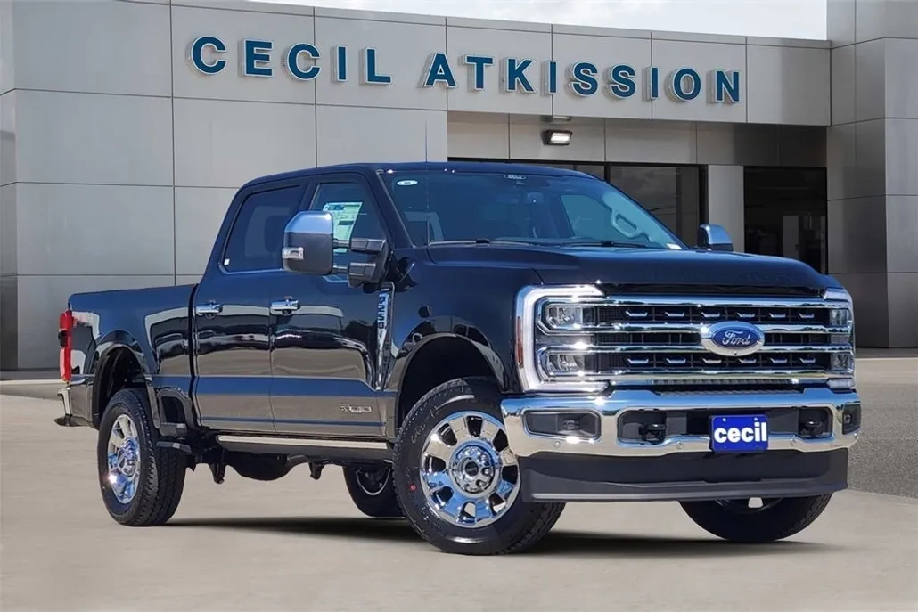 2025 Ford F-250 photo 1