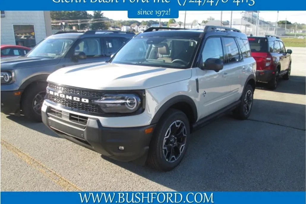 2025 Ford Bronco Sport Outer Banks photo 1