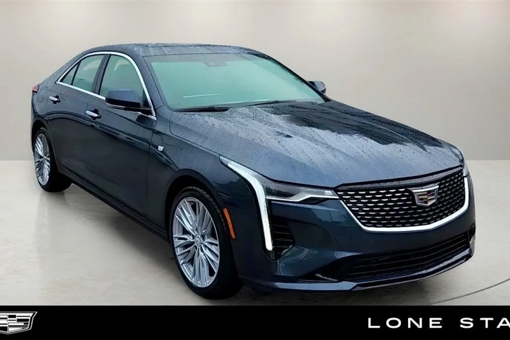 2025 Cadillac CT4 Premium Luxury photo 1