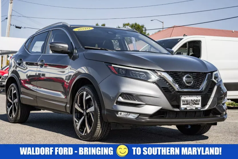 2020 Nissan Rogue Sport SL photo 1