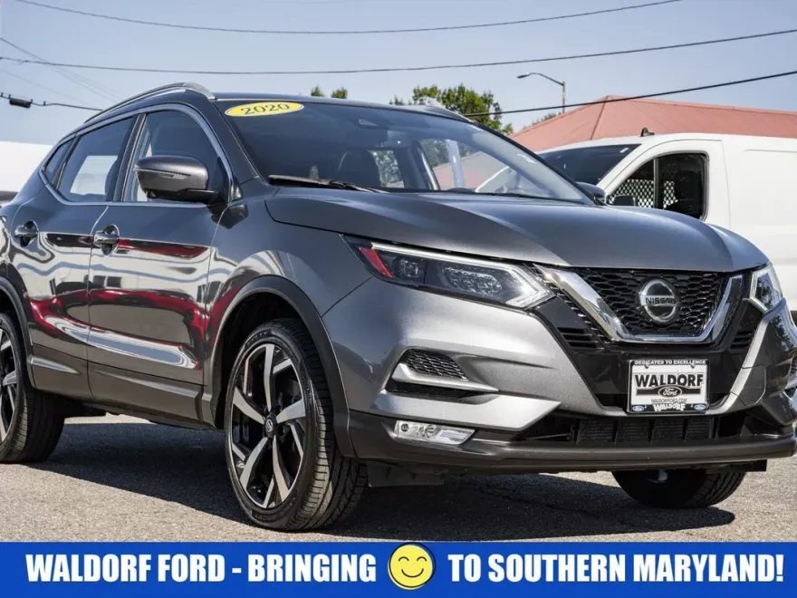 2020 Nissan Rogue Sport SL photo 1