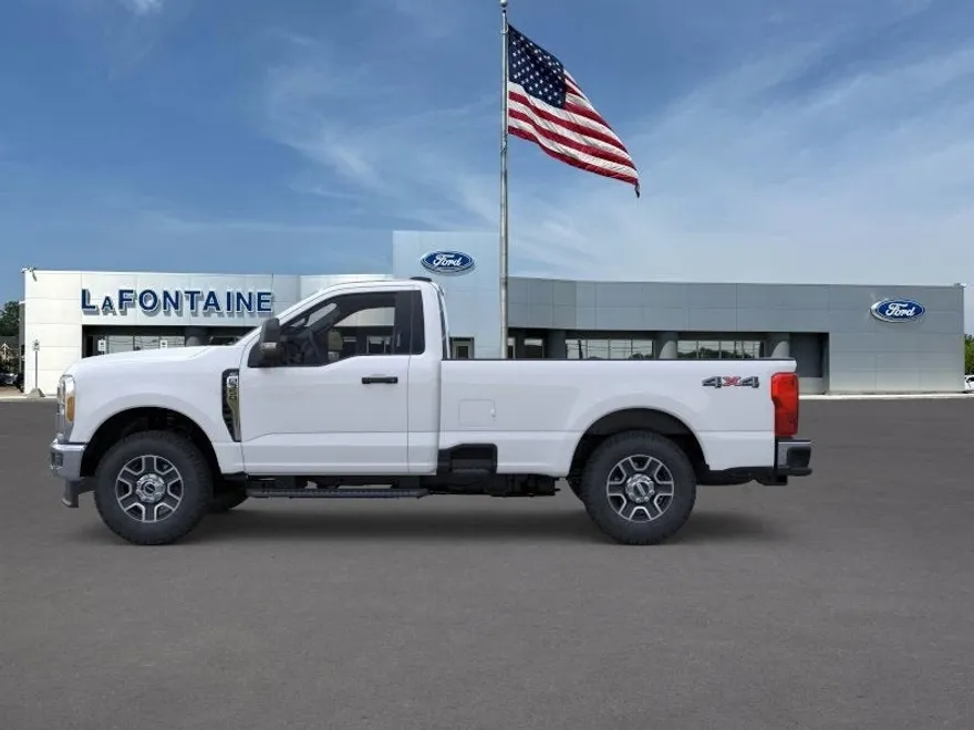 2025 Ford F-350 photo 1