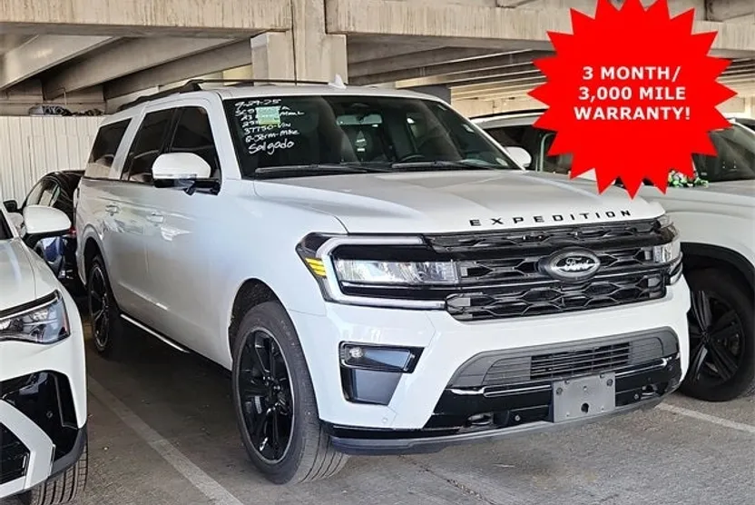2023 Ford Expedition MAX Limited photo 1