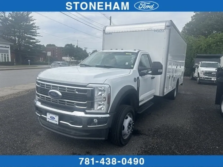 2025 Ford F-550 XL photo 1