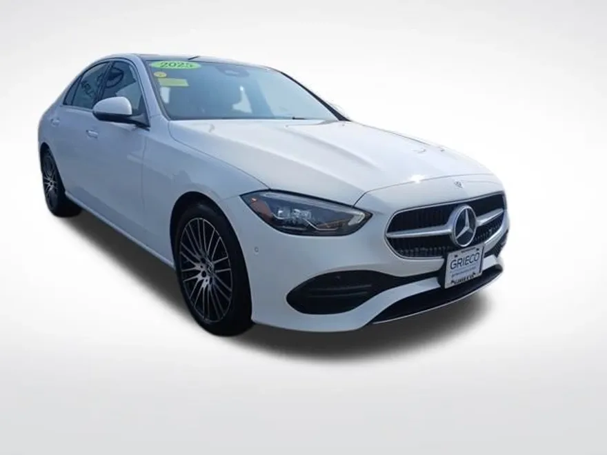 2025 Mercedes Benz C 300 4MATIC photo 1