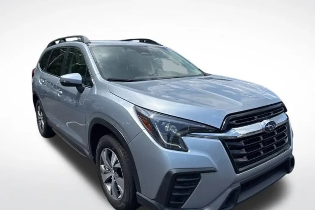 2023 Subaru Ascent Premium photo 1
