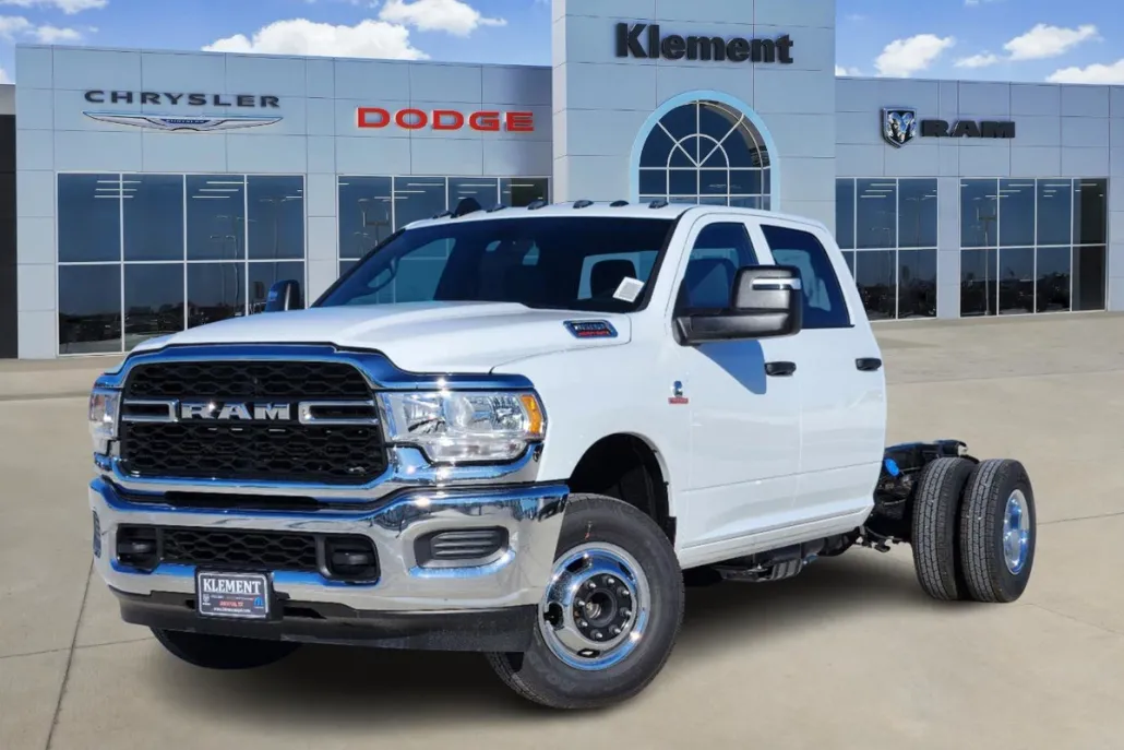 2024 Ram 3500 Tradesman photo 1