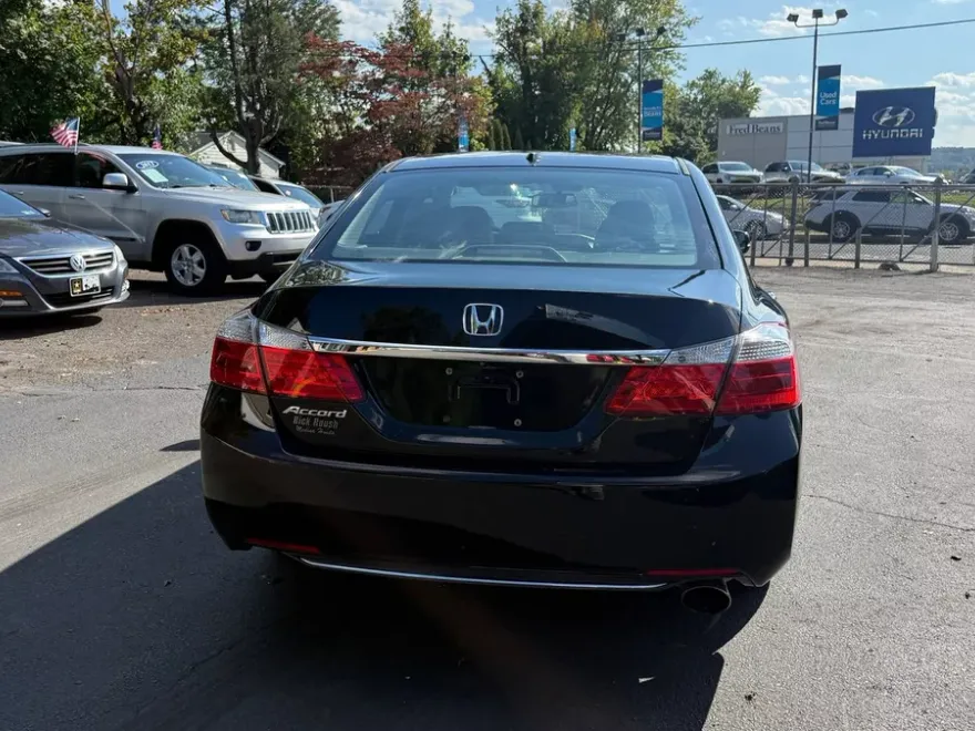 2015 Honda Accord EX-L photo 1