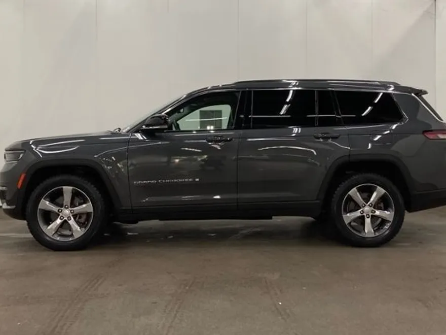 2022 Jeep Grand Cherokee Limited photo 1
