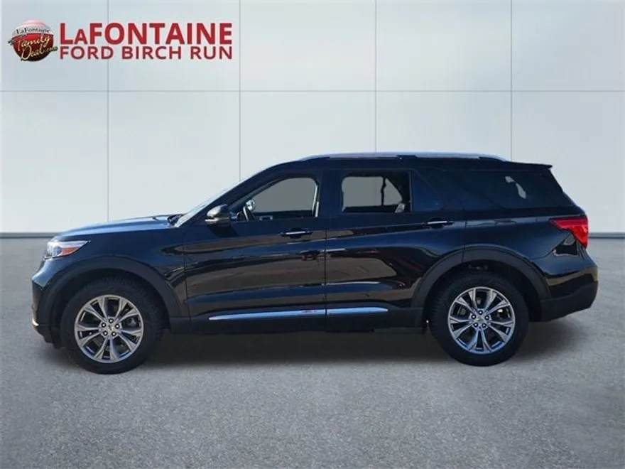 2023 Ford Explorer Limited photo 1