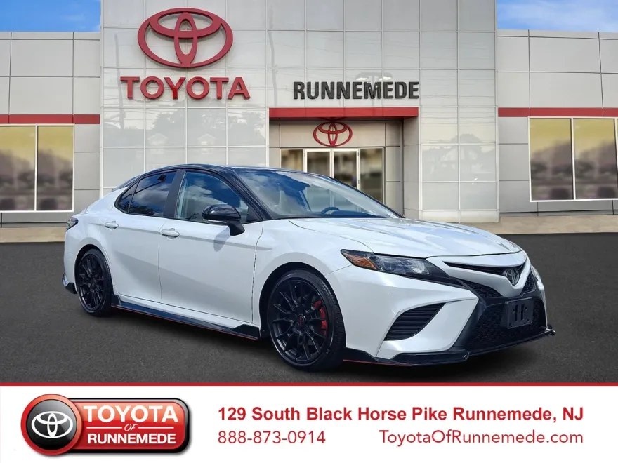 2023 Toyota Camry TRD V6 photo 1