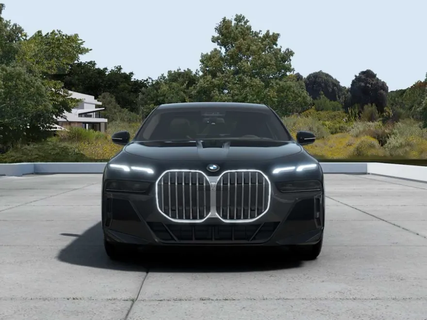 2025 Bmw 740i photo 1