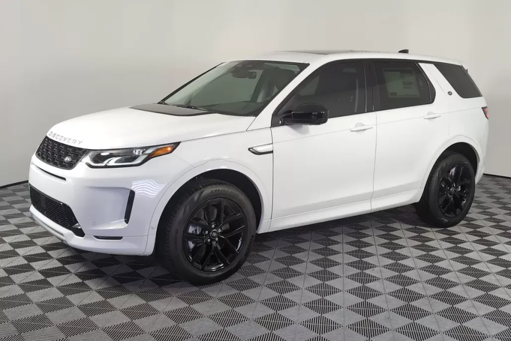 2025 Land Rover Discovery Sport S photo 1