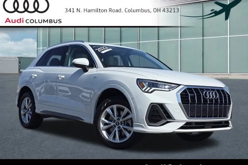 2022 Audi Q3 S line Premium Plus photo 1