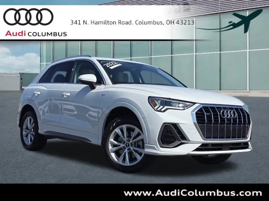 2022 Audi Q3 S line Premium Plus photo 1