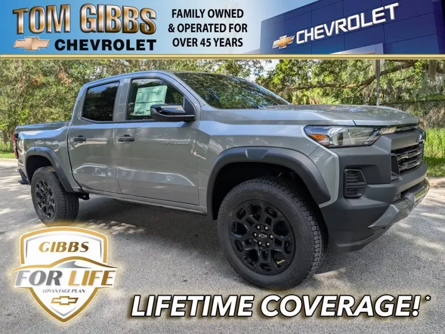 2026 Chevrolet Colorado Trail Boss photo 1
