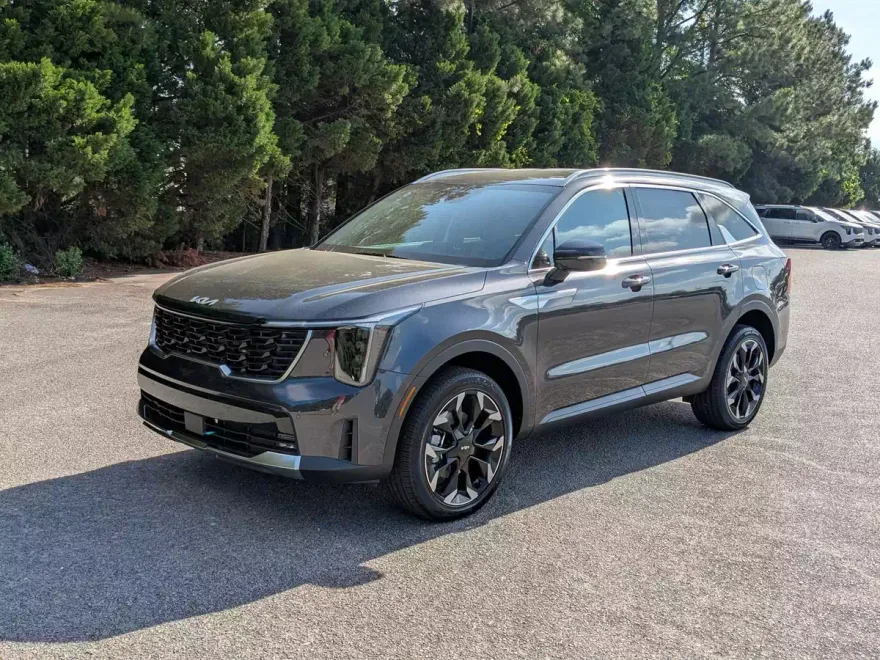 2025 Kia Sorento EX photo 1