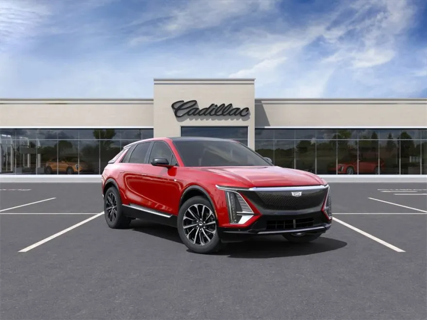 2024 Cadillac Lyriq Sport photo 1