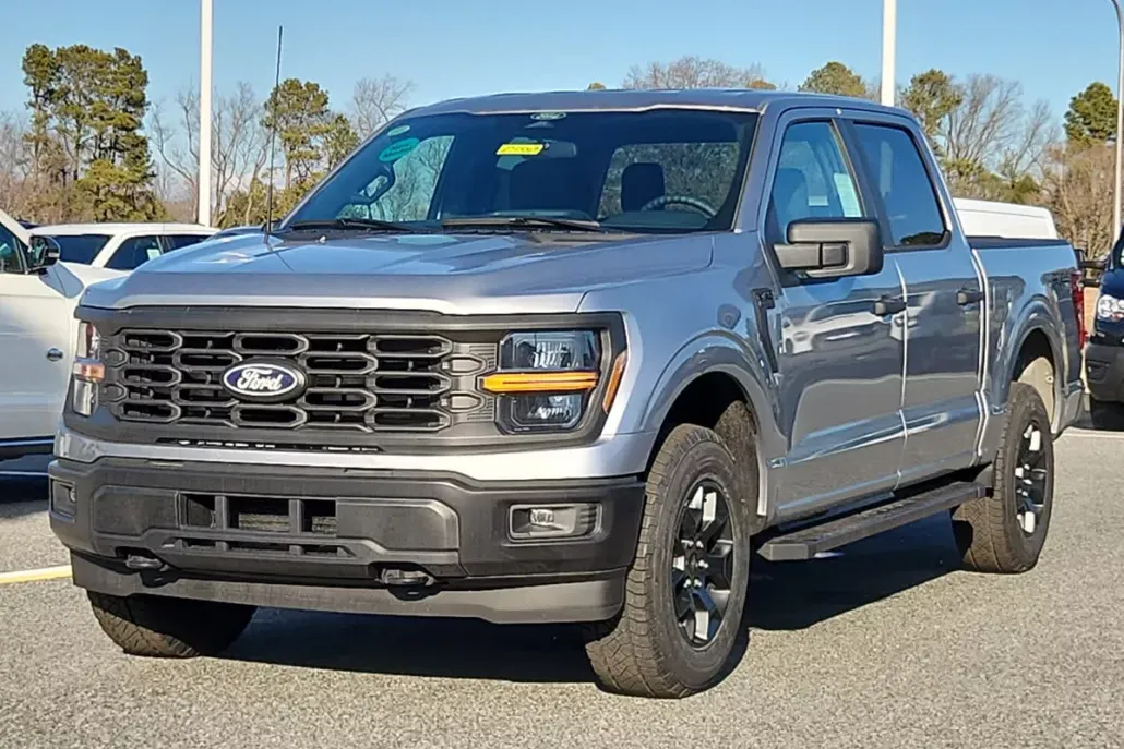 2025 Ford F-150 STX photo 1