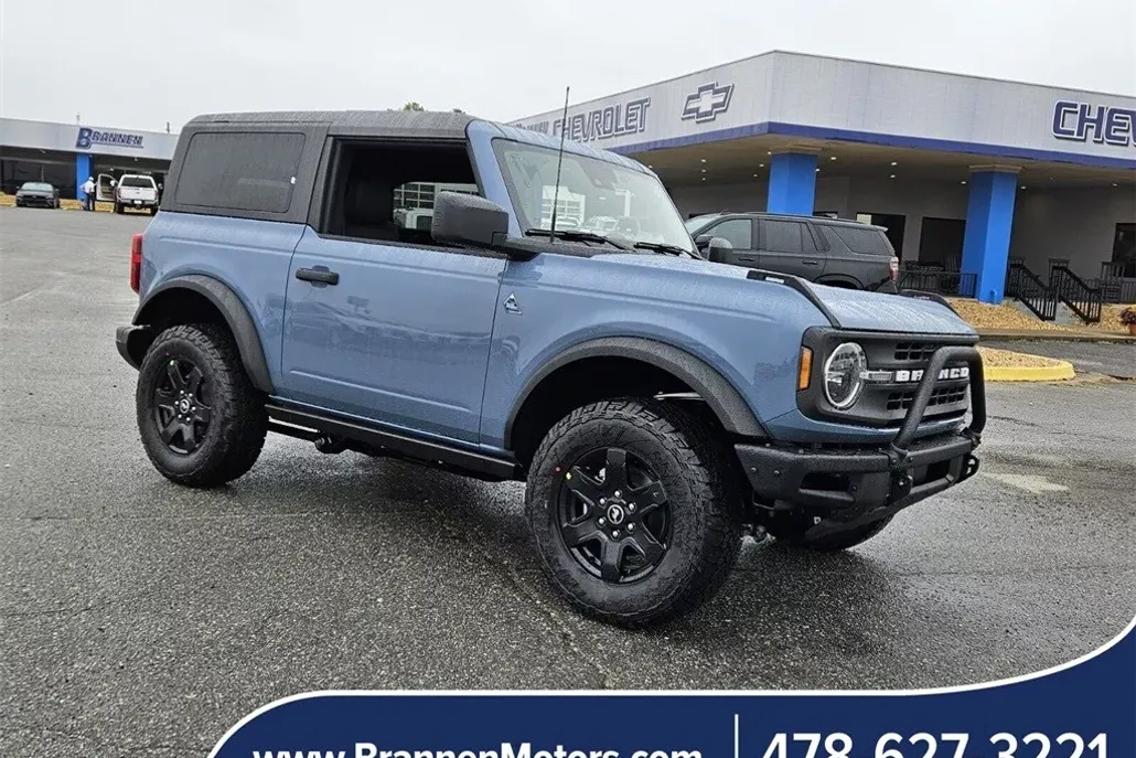 2024 Ford Bronco Black Diamond photo 1
