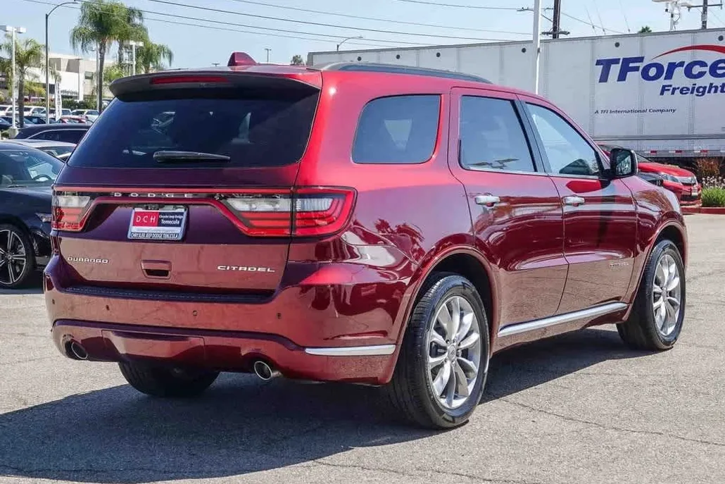 2021 Dodge Durango Citadel photo 1