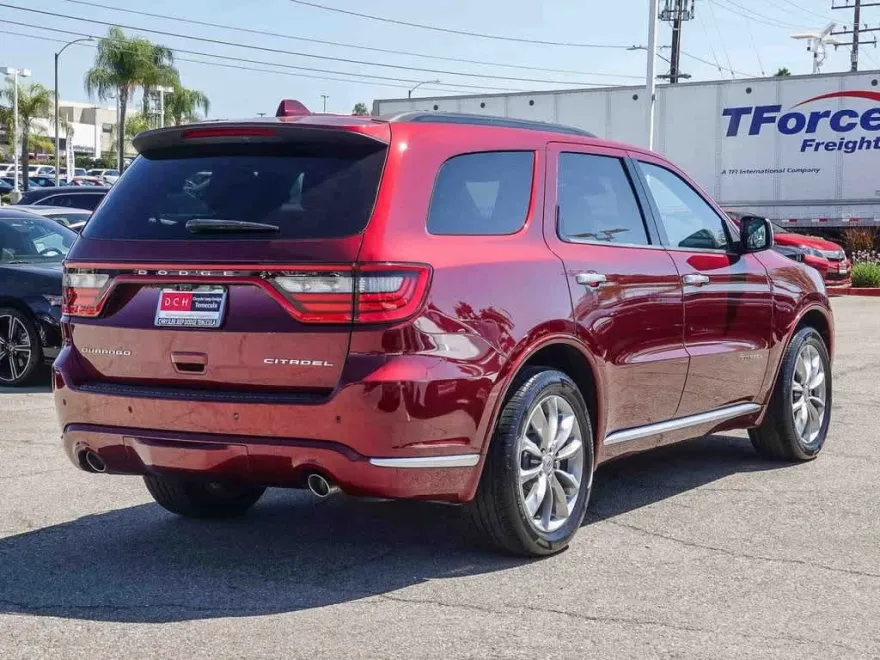 2021 Dodge Durango Citadel photo 1