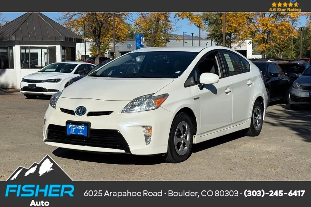 2012 Toyota Prius Five photo 1