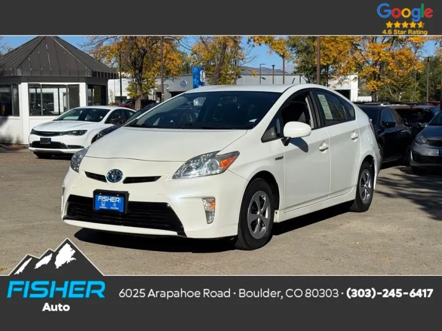 2012 Toyota Prius Five photo 1