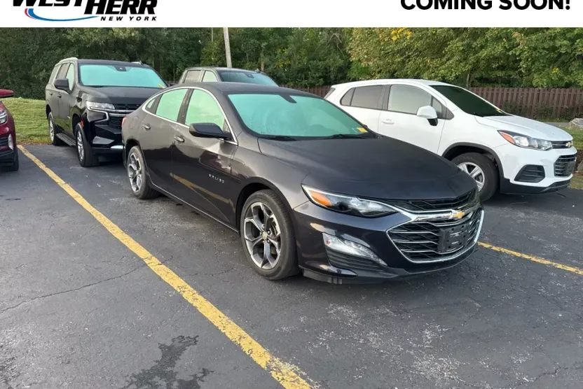 2022 Chevrolet Malibu 1LT photo 1