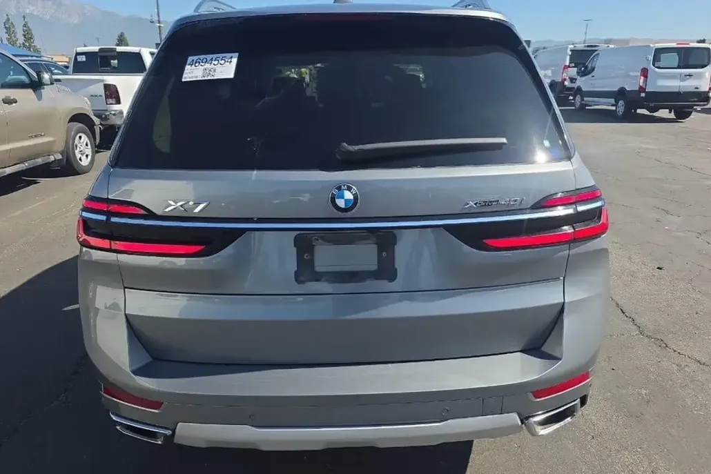 2024 Bmw X7 xDrive40i photo 1
