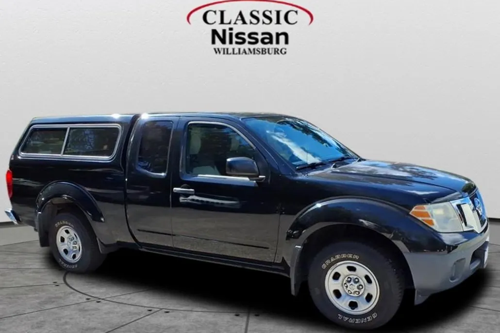 2016 Nissan Frontier S photo 1