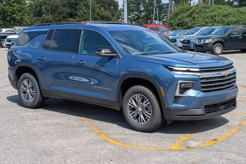 2026 Chevrolet Traverse photo 1