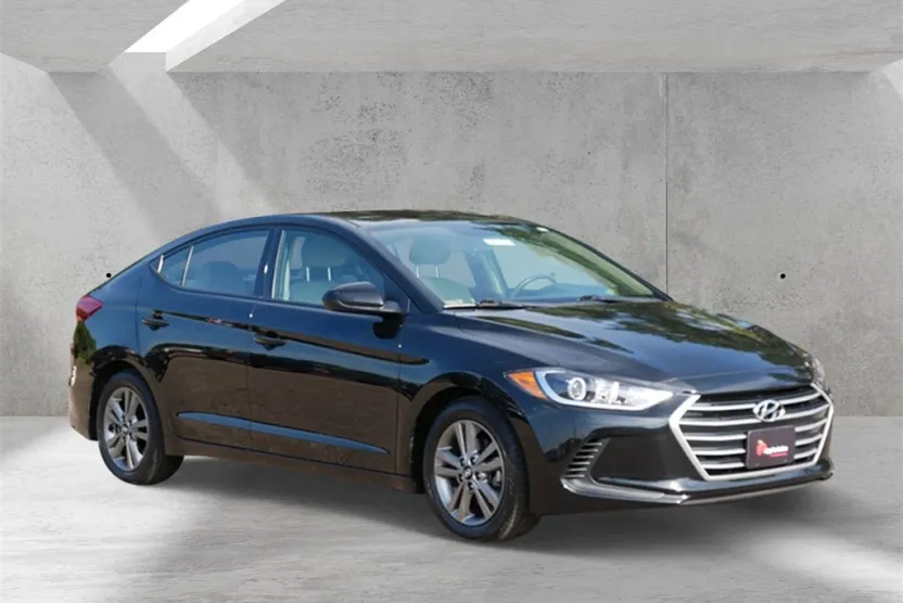 2017 Hyundai Elantra SE photo 1