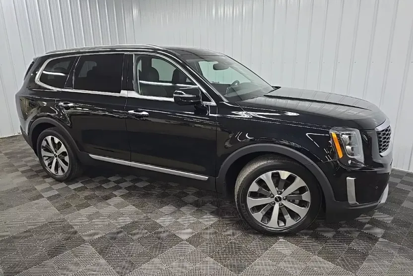 2022 Kia Telluride SX photo 1