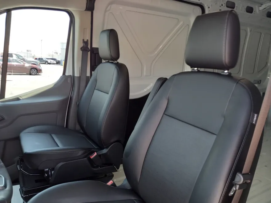 2025 Ford Transit Cargo Van photo 1