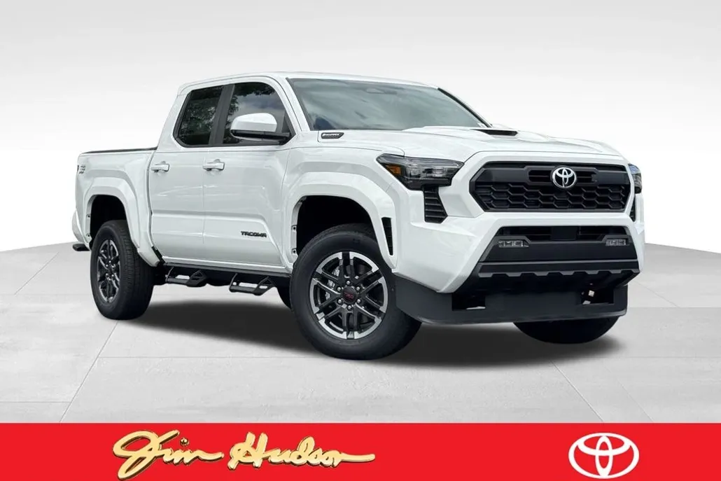 2025 Toyota Tacoma TRD Sport photo 1