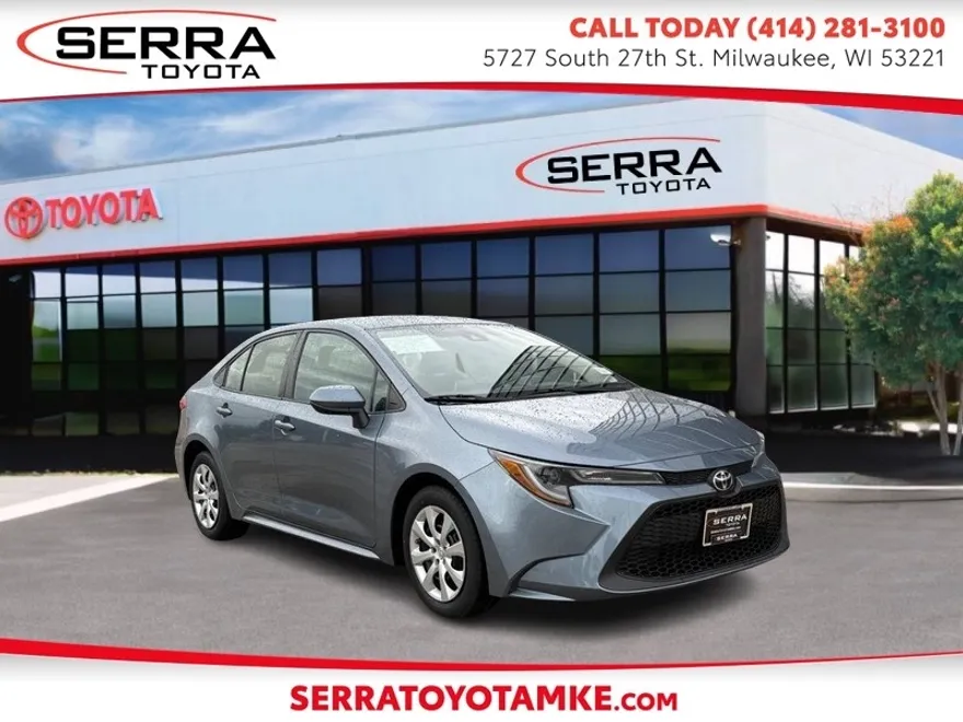 2021 Toyota Corolla LE photo 1