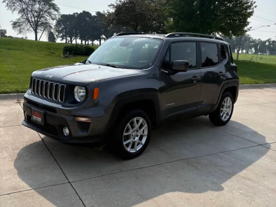 2019 Jeep Renegade Latitude North Edition photo 1