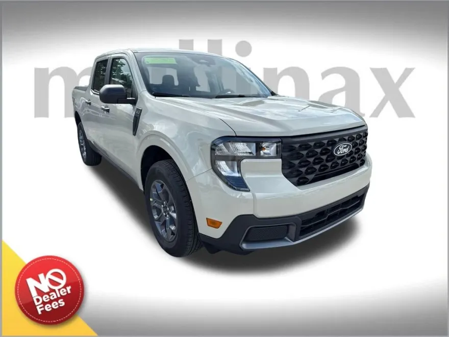 2025 Ford Maverick XLT photo 1