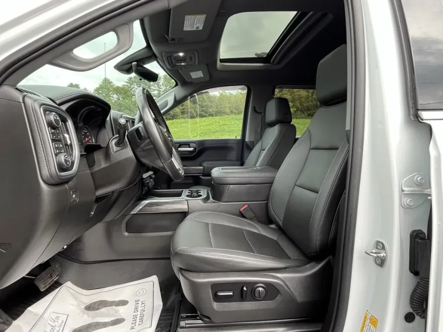 2021 Chevrolet Silverado 1500 LTZ photo 1