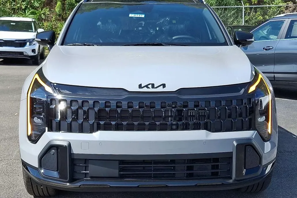 2026 Kia Sportage Hybrid photo 1